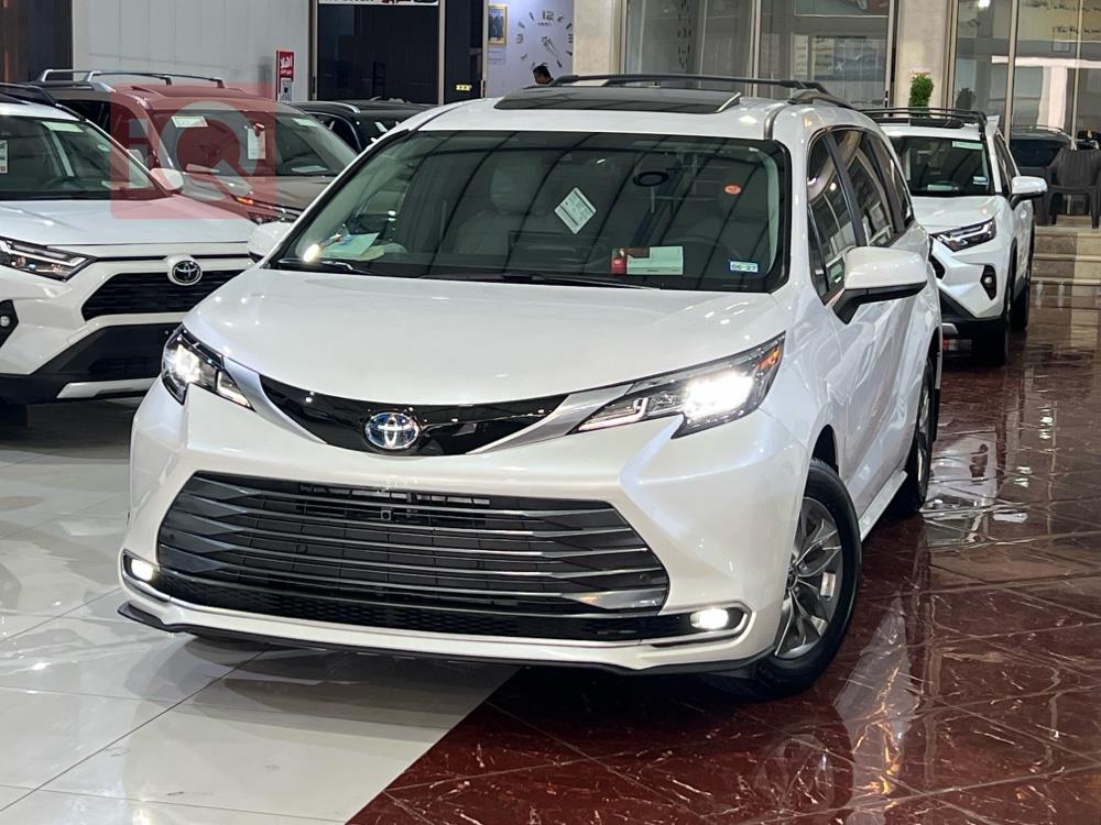 تويوتا سيينا